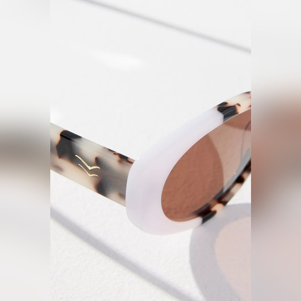 I-SEA x Anthropologie Marley Sunglasses Ivory Blonde Tort - Picture 3 of 3